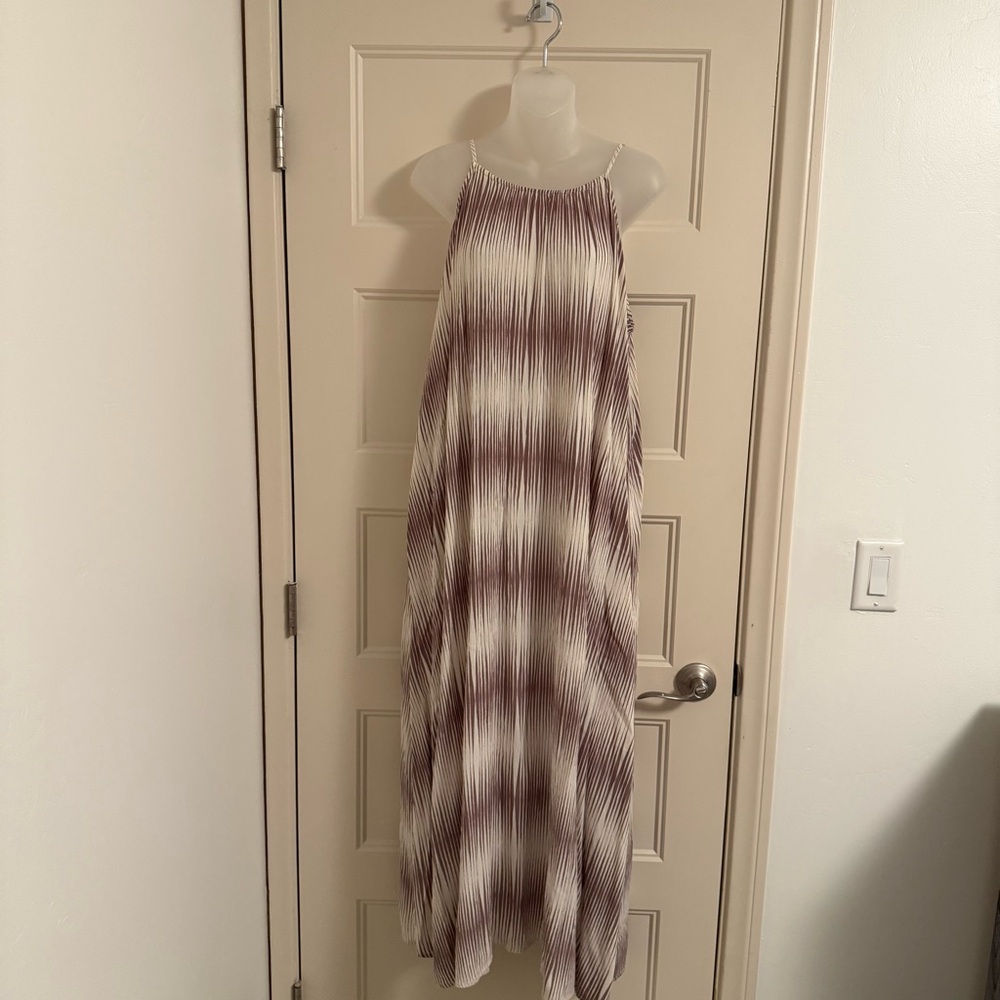 ⭐️ 5 for $25. A New Day dress